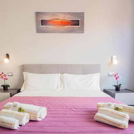 Sweet Dreams - Morada Hotel Cagliari Bagian luar foto