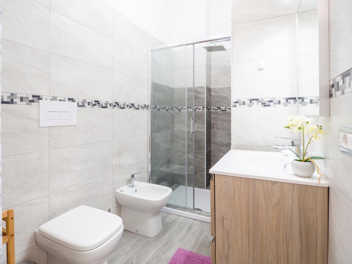 Sweet Dreams - Morada Hotel Cagliari Bagian luar foto